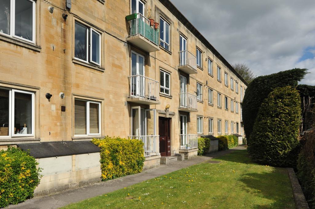 Kensington Court Apartment Bath Exterior foto